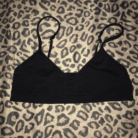 32A Bra Grab - Picture 2 of 10